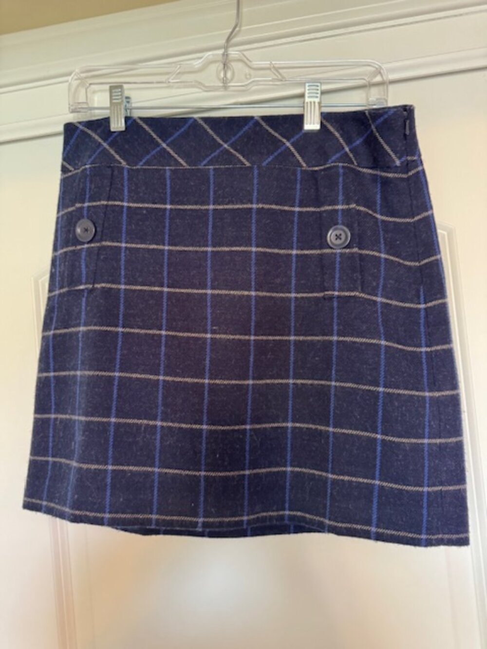 Ann Taylor LOFT Navy Plaid Skirt - Picture 2 of 3